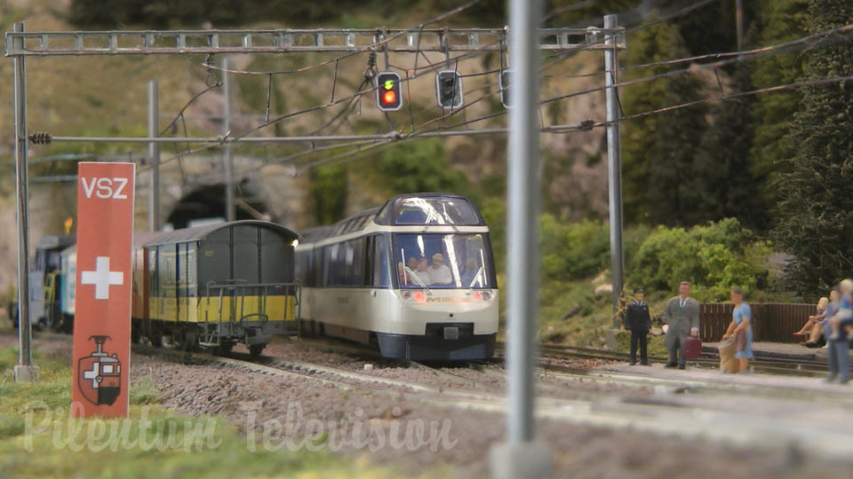 Trains in Switzerland: Model Railroad Layout by Modelspoor Vereniging Spoorgroep Zwitserland