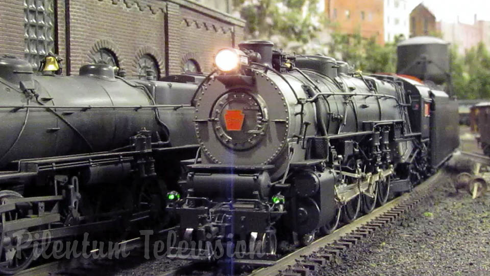 Una de las maquetas más detalladas de las mayores locomotoras de vapor de América en escala O