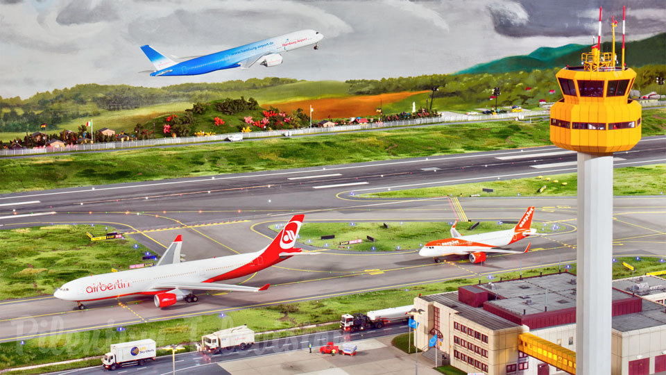 O maior aeroporto do mundo em miniatura: Fantástico modelo de um aeroporto com aviões